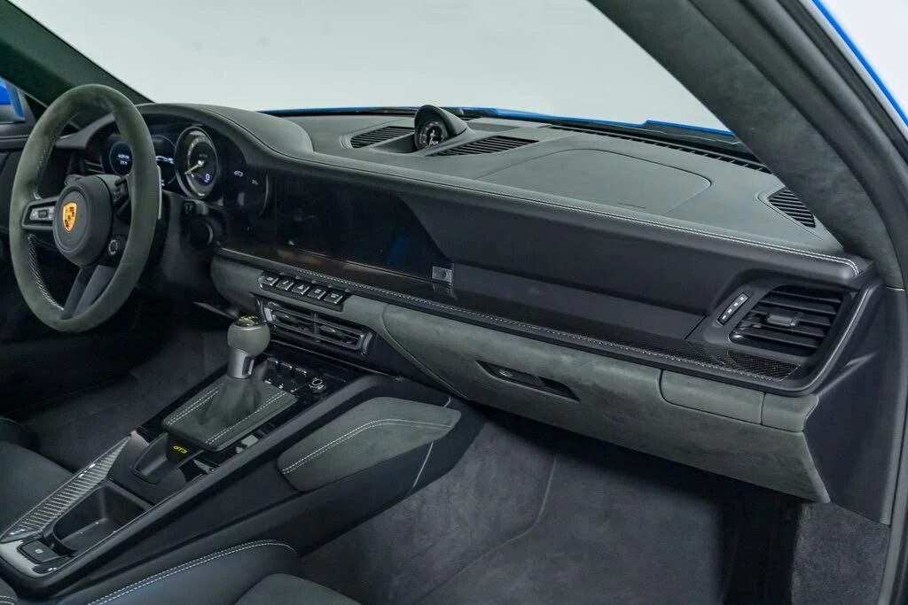 2022 Porsche 992 GT3 - Image 23 of 31