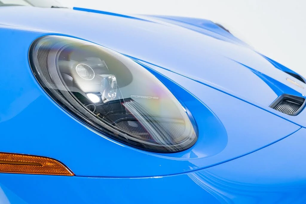 2022 Porsche 992 GT3 - Image 27 of 31