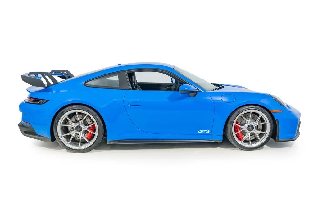 2022 Porsche 992 GT3 - Image 10 of 31
