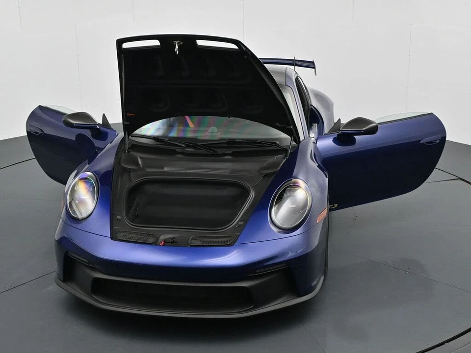 2022 Porsche 992 GT3 - Image 29 of 31