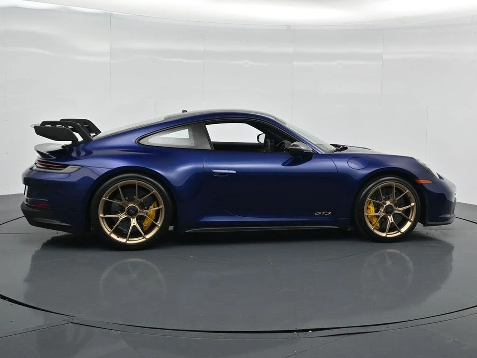 2022 Porsche 992 GT3 - Image 8 of 31