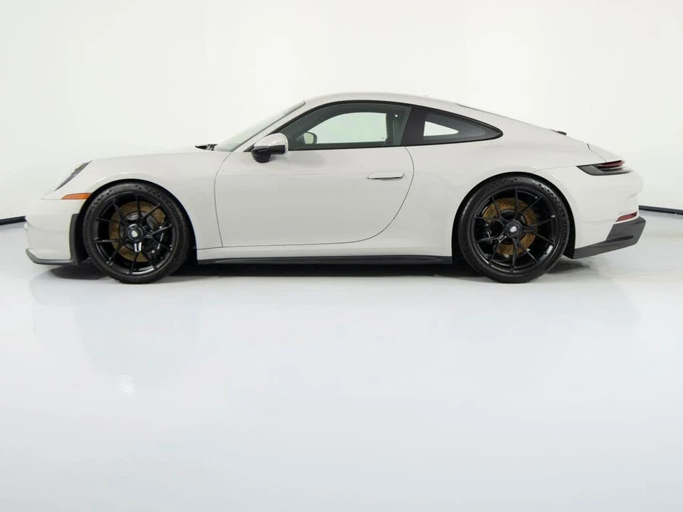 2022 Porsche 992 GT3 - Image 7 of 31