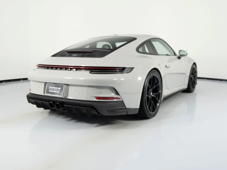 2022 Porsche 992 GT3 - Image 10 of 31