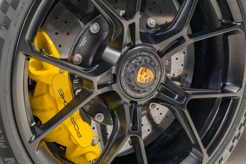 2022 Porsche 992 GT3 - Image 30 of 31
