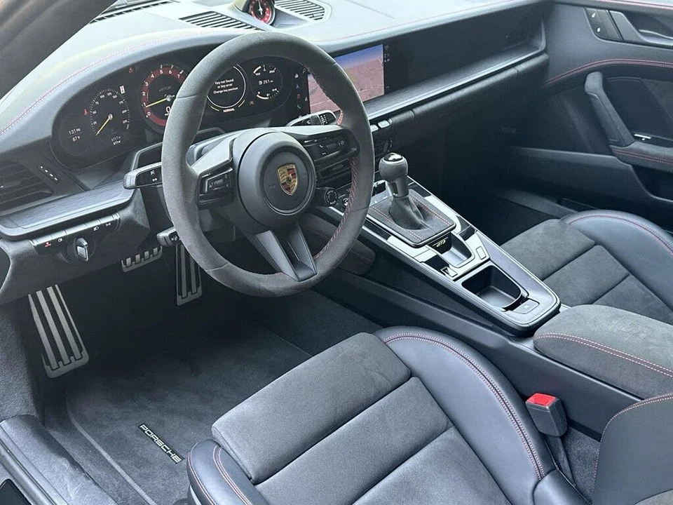 2022 Porsche 992 GT3 - Image 11 of 30