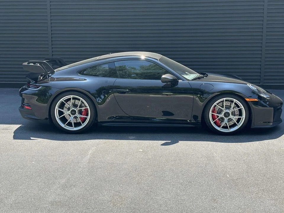 2022 Porsche 992 GT3 - Image 6 of 30