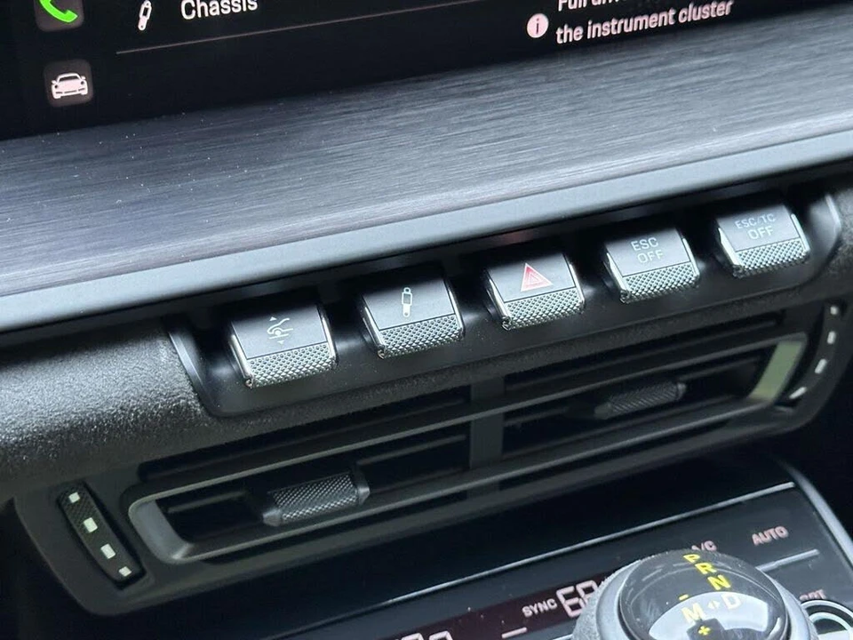 2022 Porsche 992 GT3 - Image 27 of 30