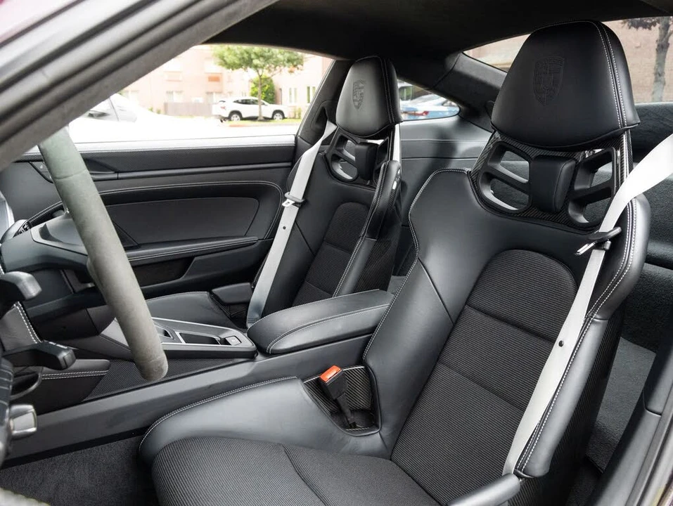 2022 Porsche 992 GT3 - Image 4 of 31