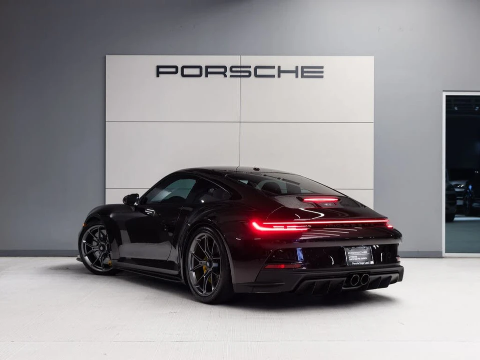 2022 Porsche 992 GT3 - Image 5 of 31
