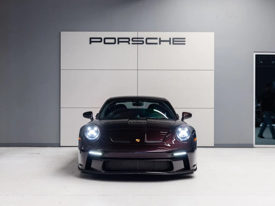 2022 Porsche 992 GT3 - Image 10 of 31
