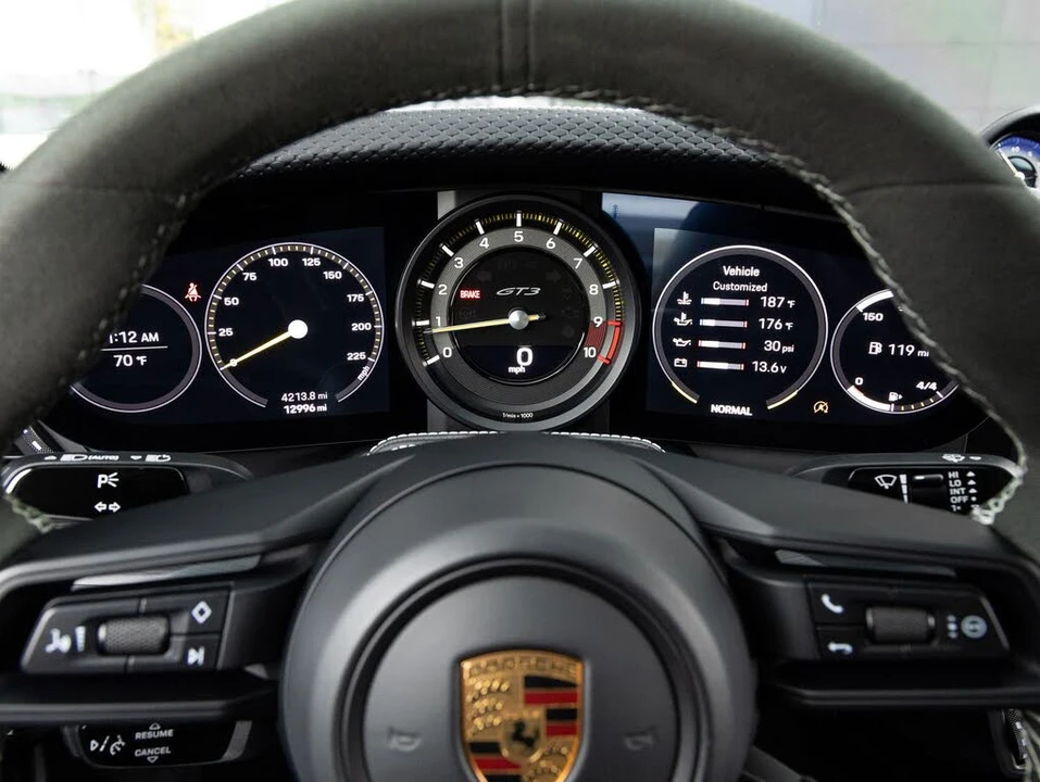 2022 Porsche 992 GT3 - Image 14 of 31