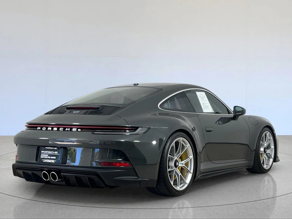 2022 Porsche 992 GT3 - Image 7 of 28