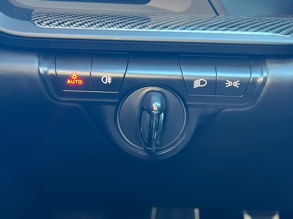 2022 Porsche 992 GT3 - Image 21 of 28