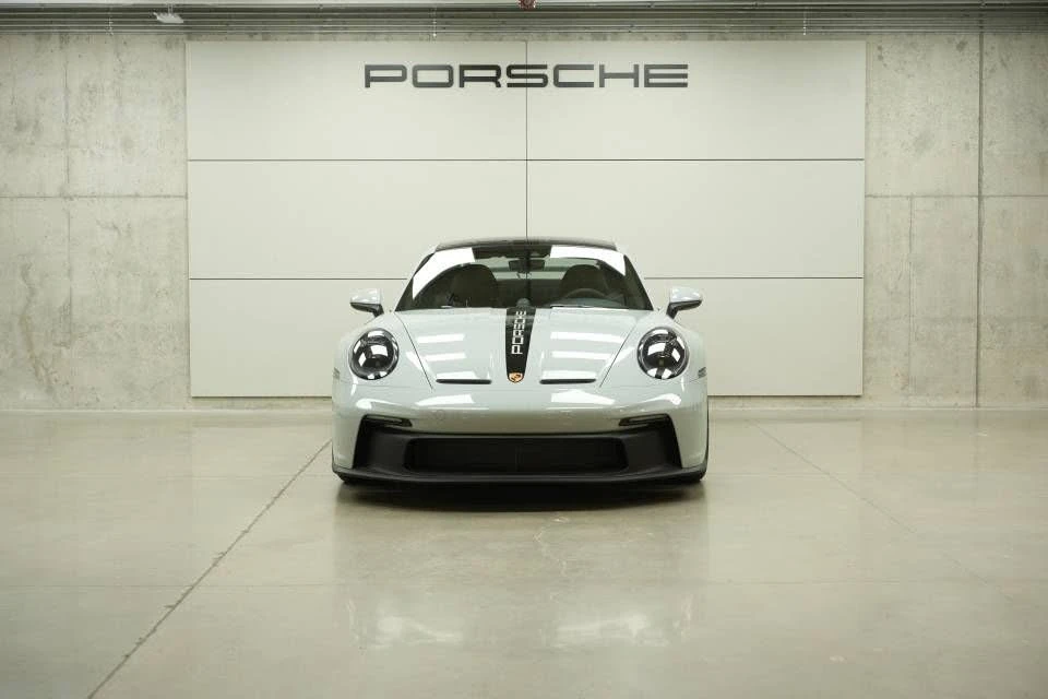 2022 Porsche 992 GT3 - Image 10 of 31