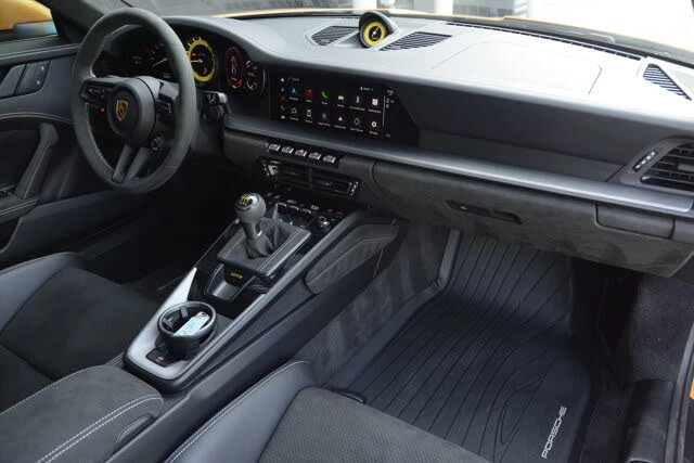 2022 Porsche 992 GT3 - Image 30 of 31