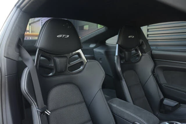 2022 Porsche 992 GT3 - Image 28 of 31