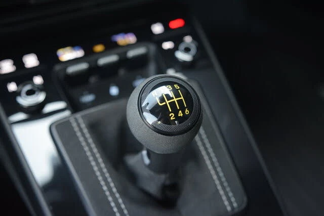 2022 Porsche 992 GT3 - Image 25 of 31