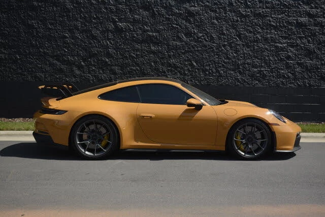 2022 Porsche 992 GT3 - Image 8 of 31