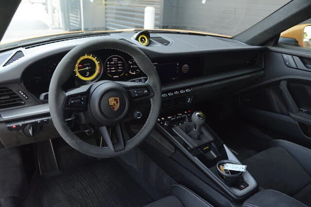2022 Porsche 992 GT3 - Image 17 of 31