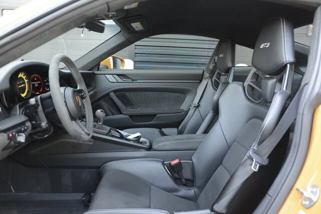 2022 Porsche 992 GT3 - Image 15 of 31