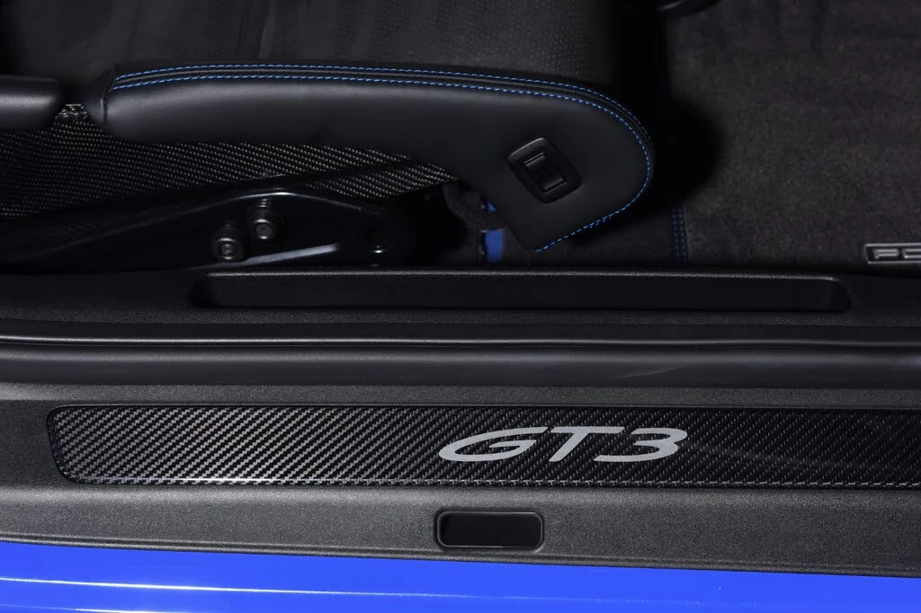 2022 Porsche 992 GT3 - Image 24 of 31
