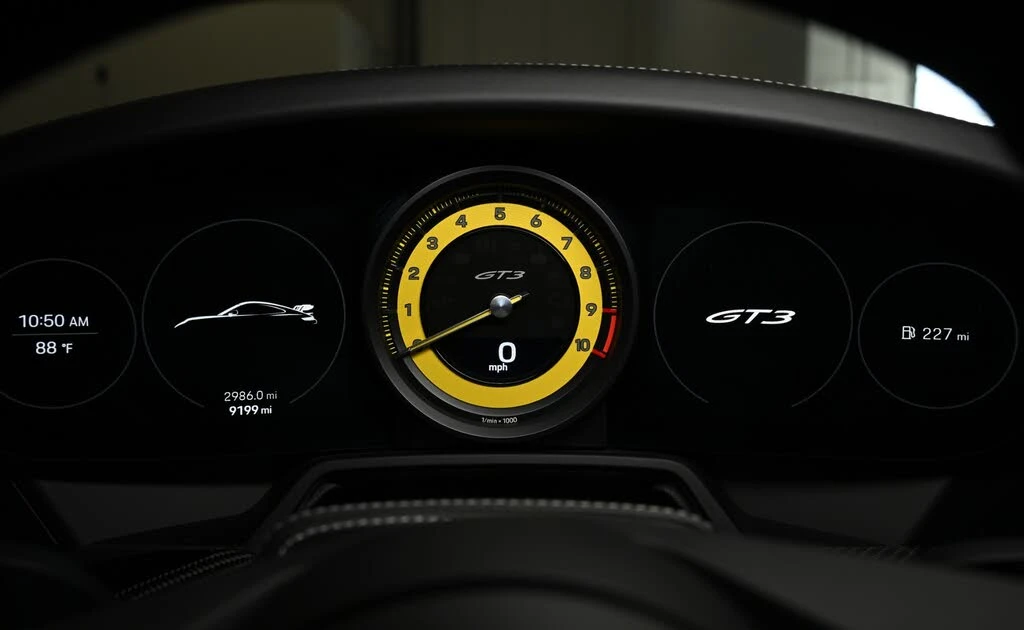 2022 Porsche 992 GT3 - Image 22 of 26