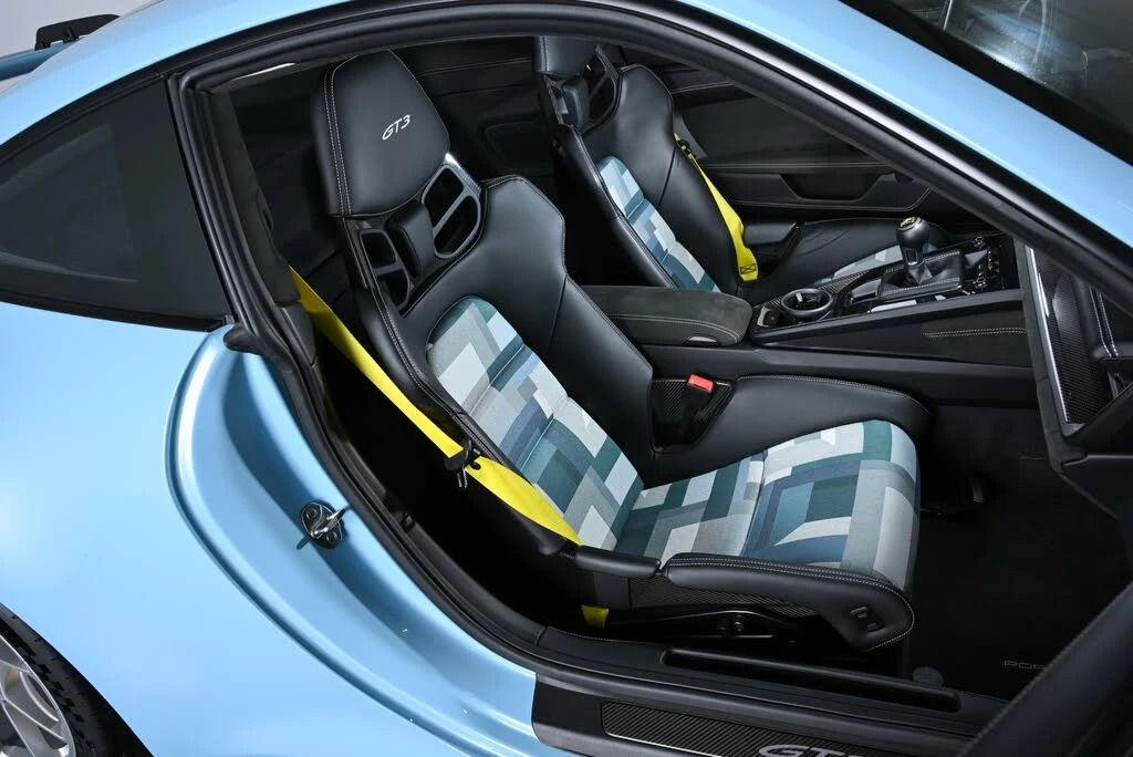 2022 Porsche 992 GT3 - Image 16 of 26