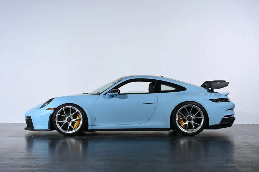 2022 Porsche 992 GT3 - Image 12 of 26