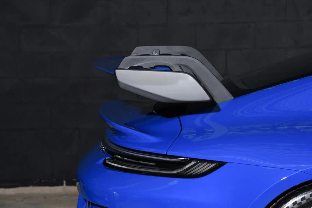 2022 Porsche 992 GT3 - Image 20 of 31