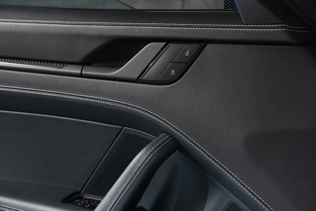 2022 Porsche 992 GT3 - Image 28 of 31