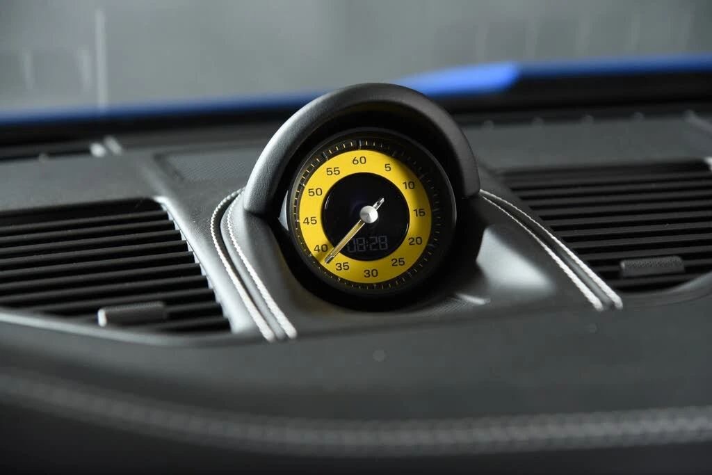 2022 Porsche 992 GT3 - Image 8 of 31