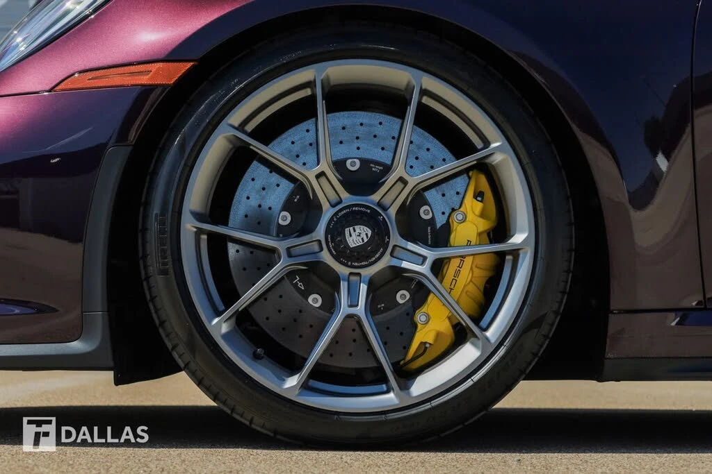 2022 Porsche 992 GT3 - Image 8 of 31