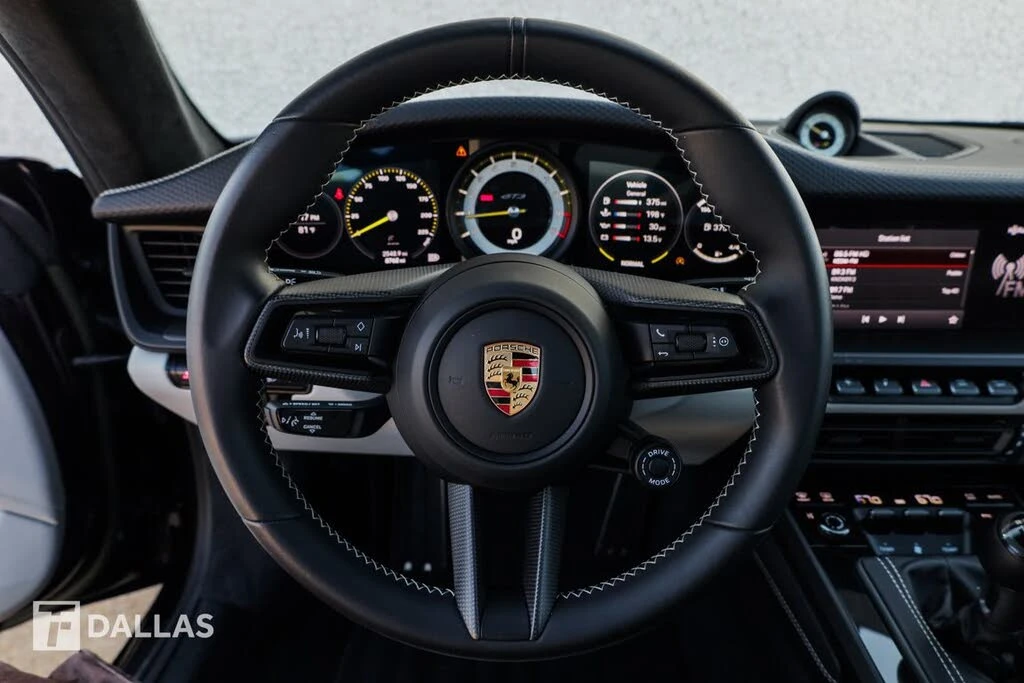 2022 Porsche 992 GT3 - Image 28 of 31