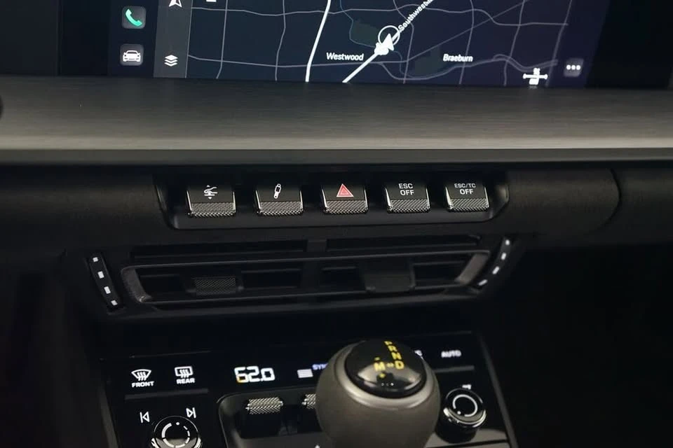 2022 Porsche 992 GT3 - Image 17 of 20