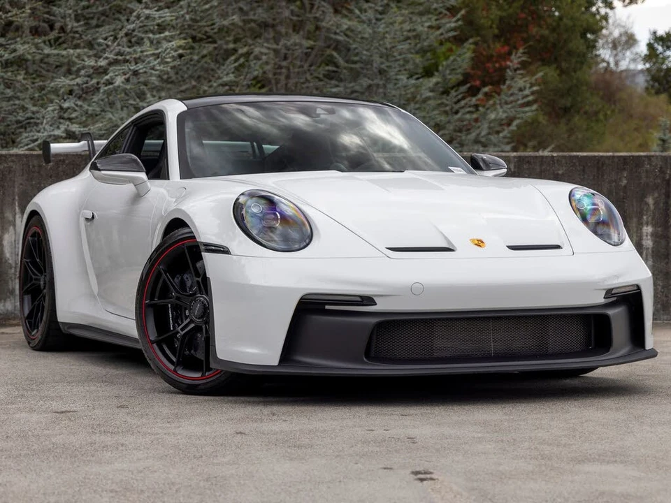 2022 Porsche 992 GT3 - Image 6 of 31