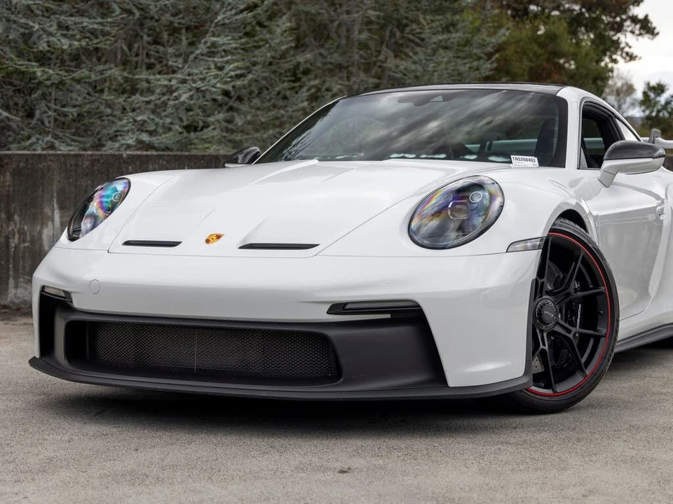 2022 Porsche 992 GT3 - Image 7 of 31