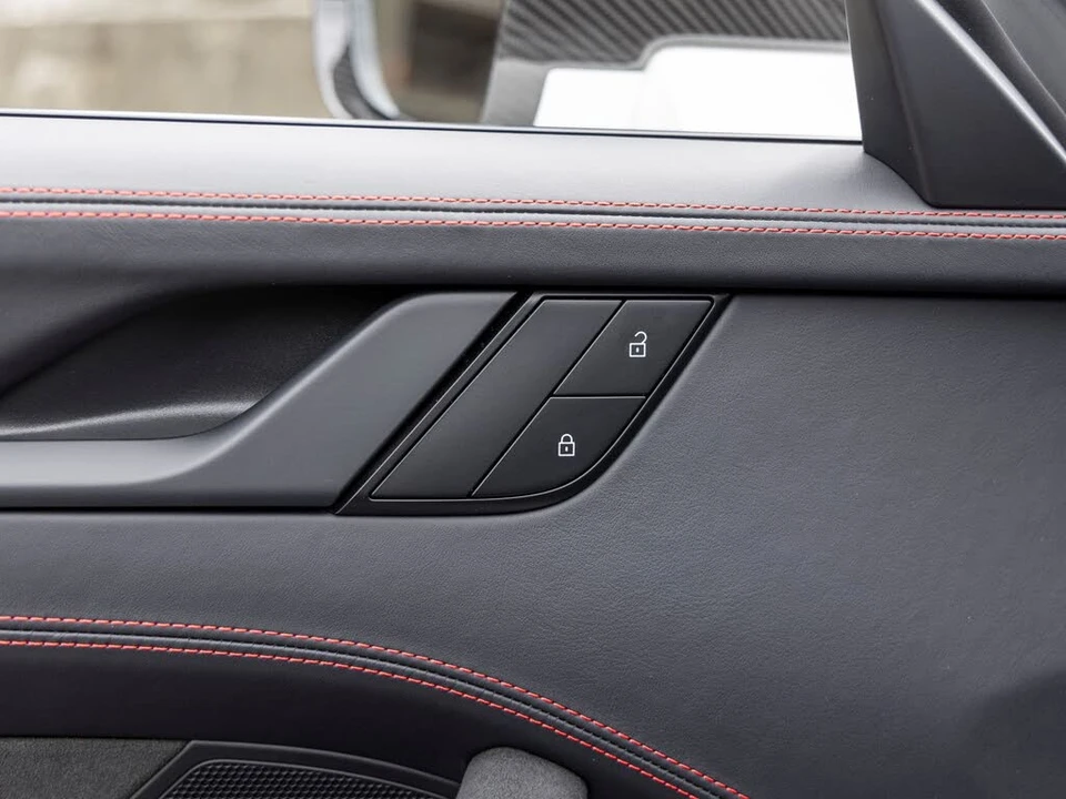 2022 Porsche 992 GT3 - Image 30 of 31