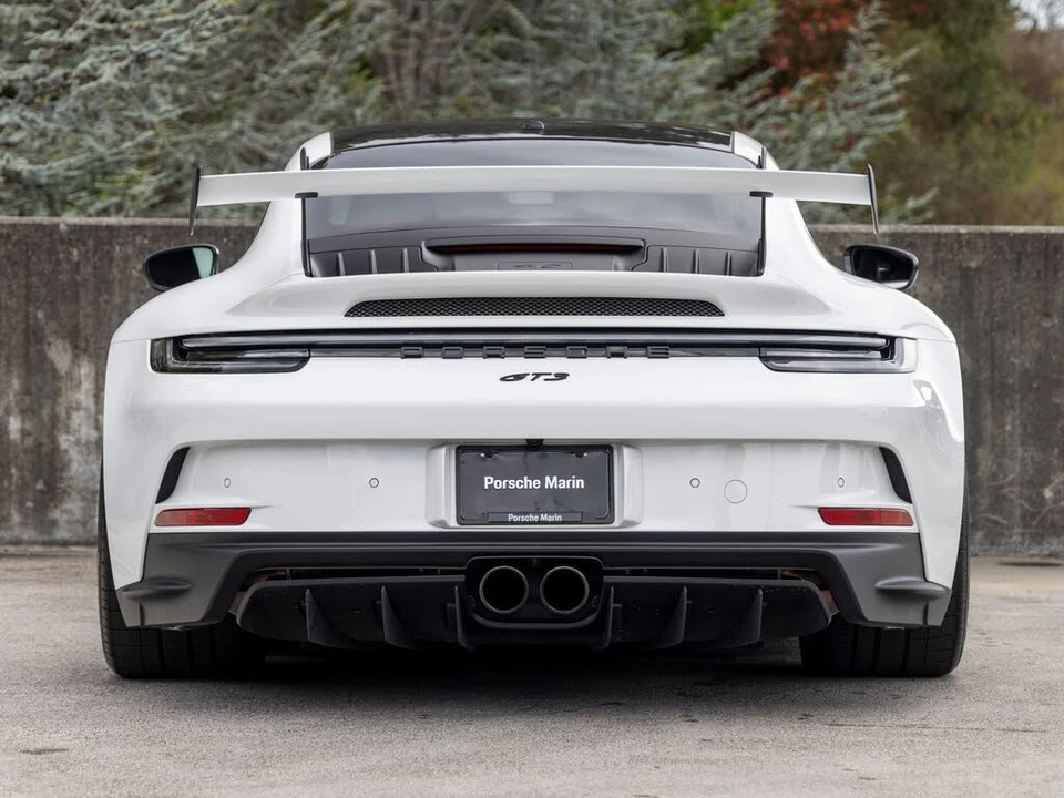 2022 Porsche 992 GT3 - Image 10 of 31