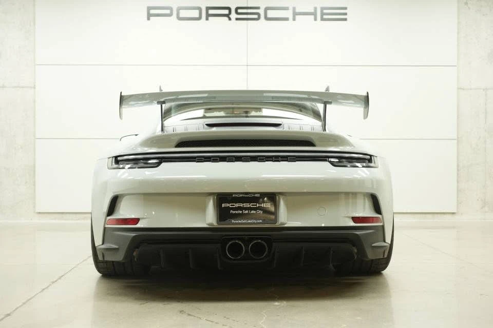 2022 Porsche 992 GT3 - Image 12 of 31