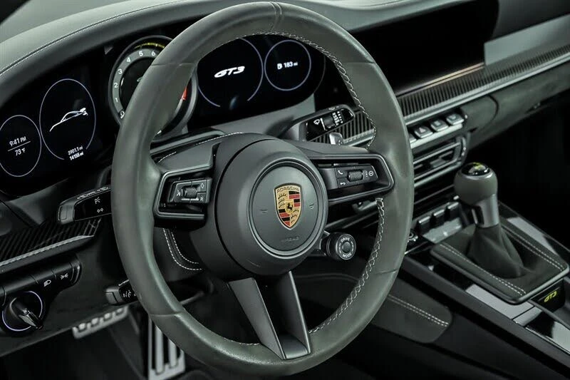 2022 Porsche 992 GT3 - Image 18 of 31