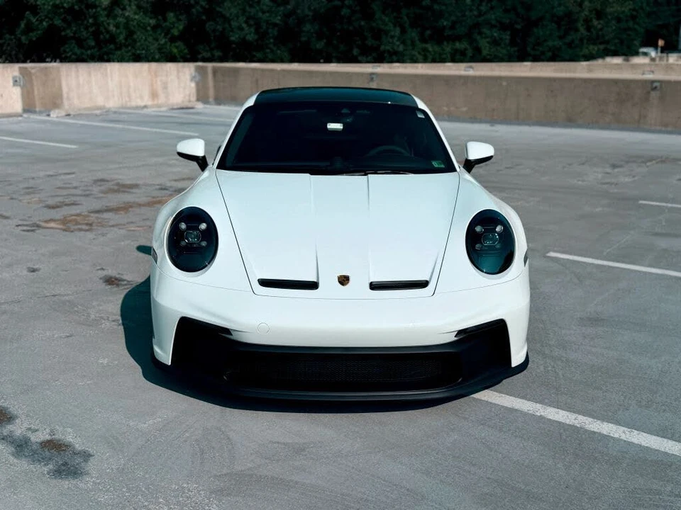 2022 Porsche 992 GT3 - Image 5 of 31