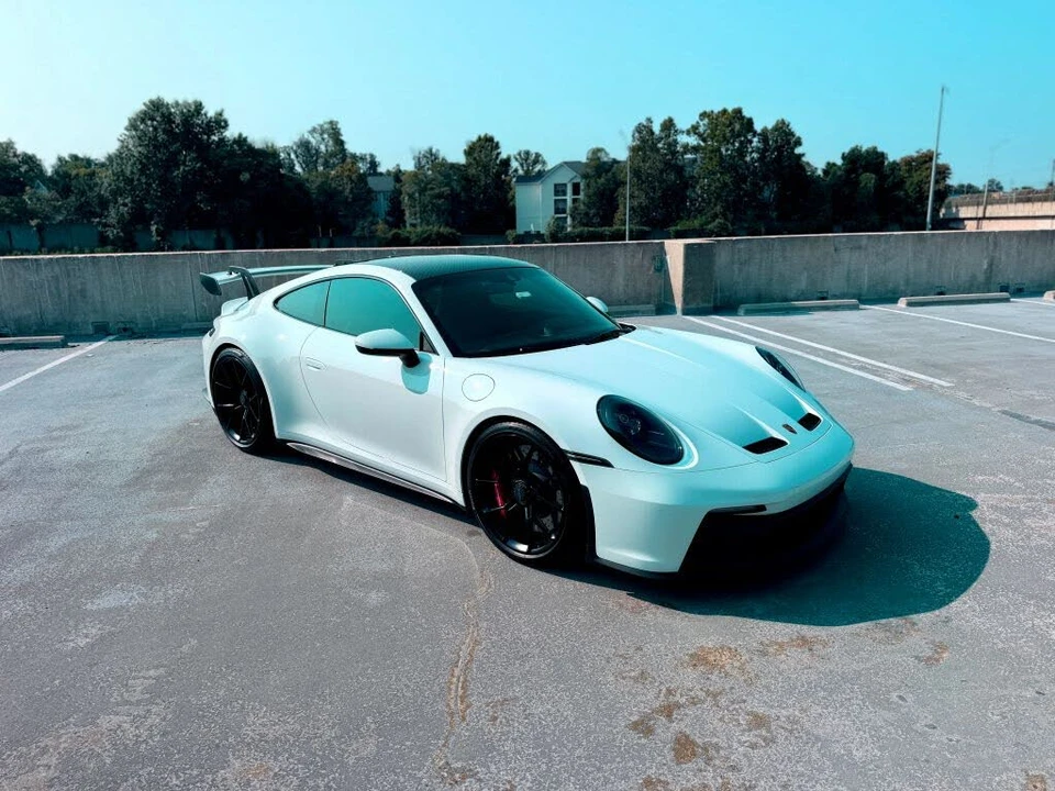 2022 Porsche 992 GT3 - Image 7 of 31