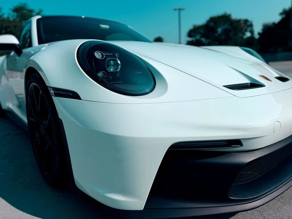 2022 Porsche 992 GT3 - Image 19 of 31