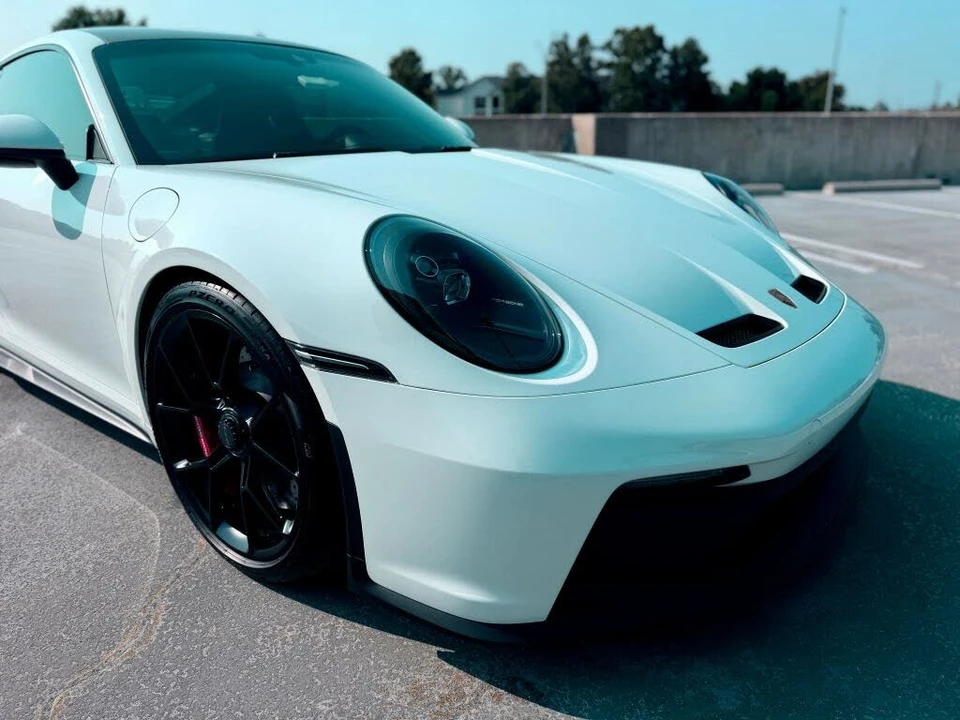 2022 Porsche 992 GT3 - Image 29 of 31