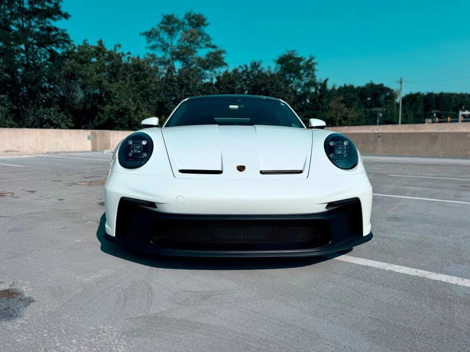 2022 Porsche 992 GT3 - Image 4 of 31