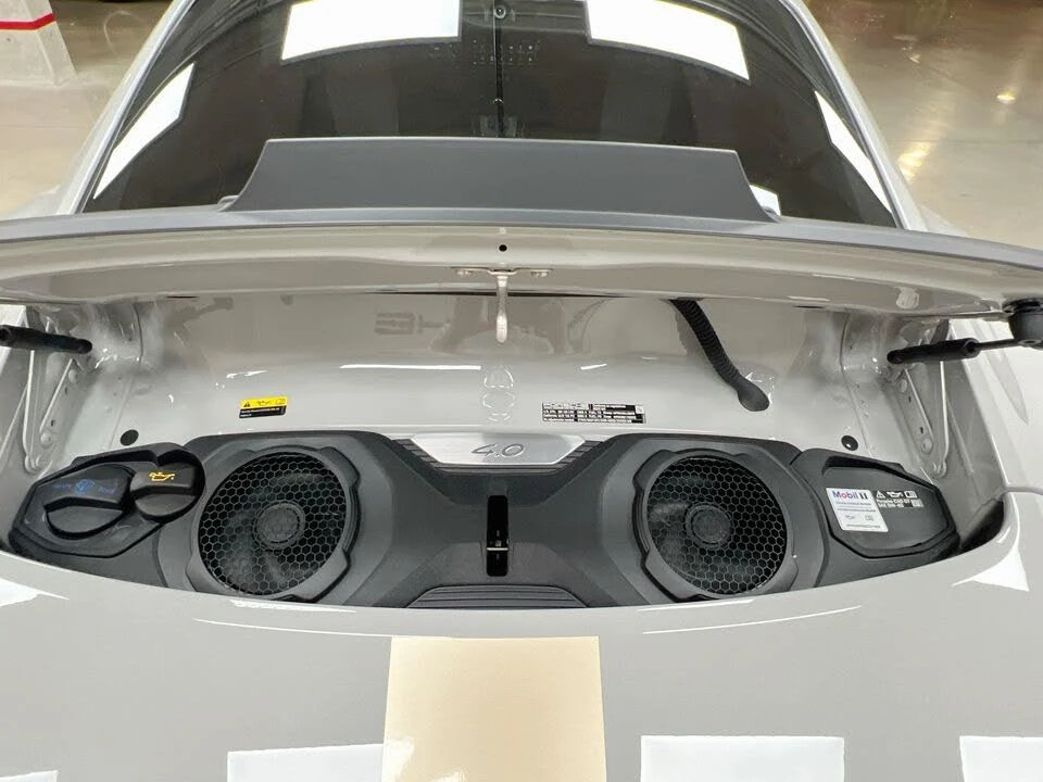 2022 Porsche 992 GT3 - Image 26 of 31