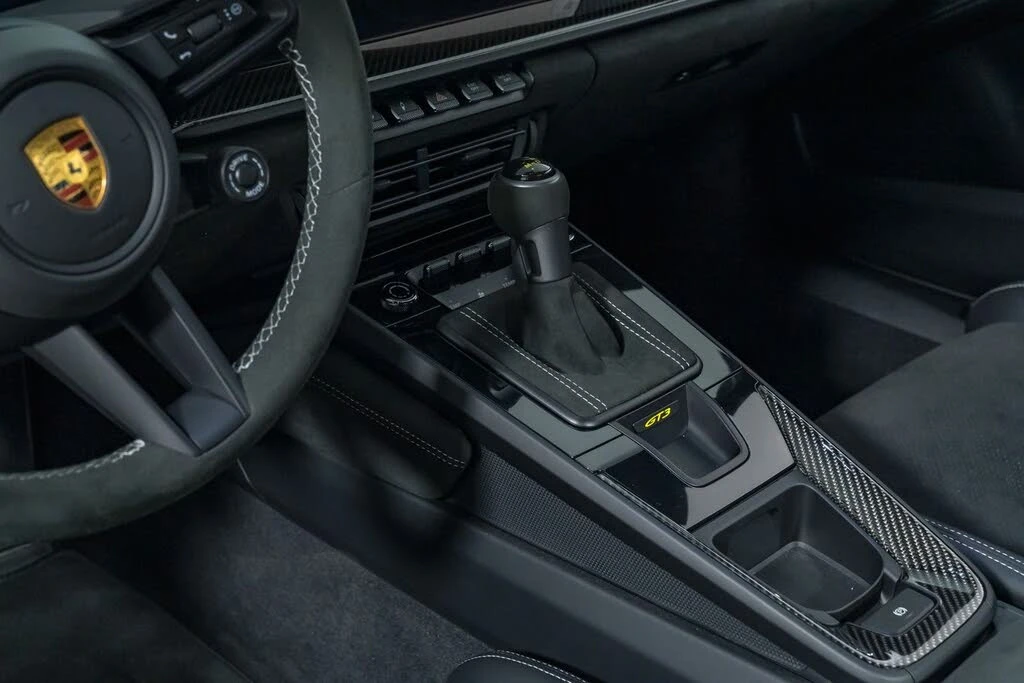 2022 Porsche 992 GT3 - Image 20 of 31