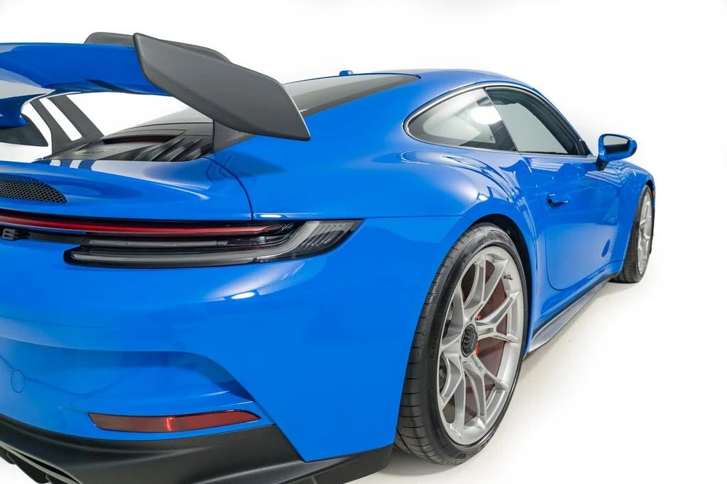 2022 Porsche 992 GT3 - Image 25 of 31