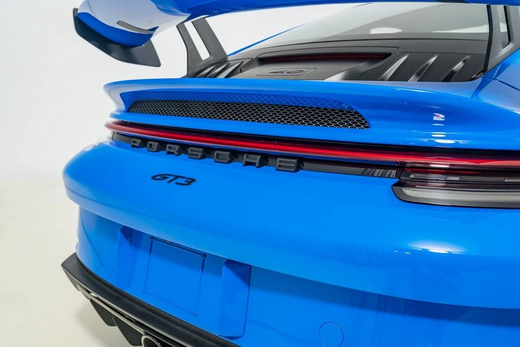 2022 Porsche 992 GT3 - Image 29 of 31