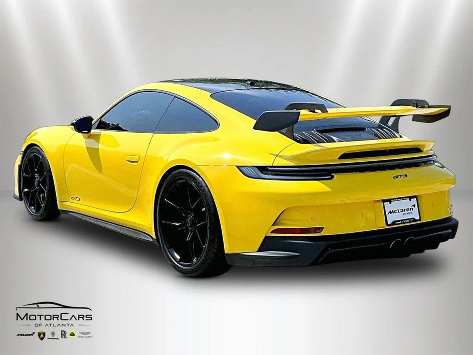 2022 Porsche 992 GT3 - Image 10 of 29